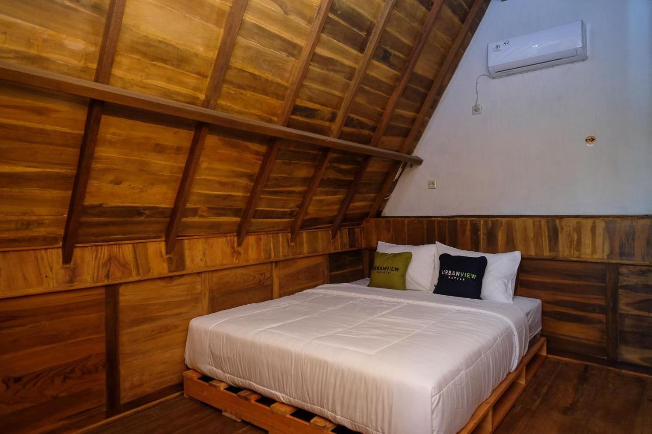 Urbanview Villa Lukulo Kebumen By Reddoorz Экстерьер фото