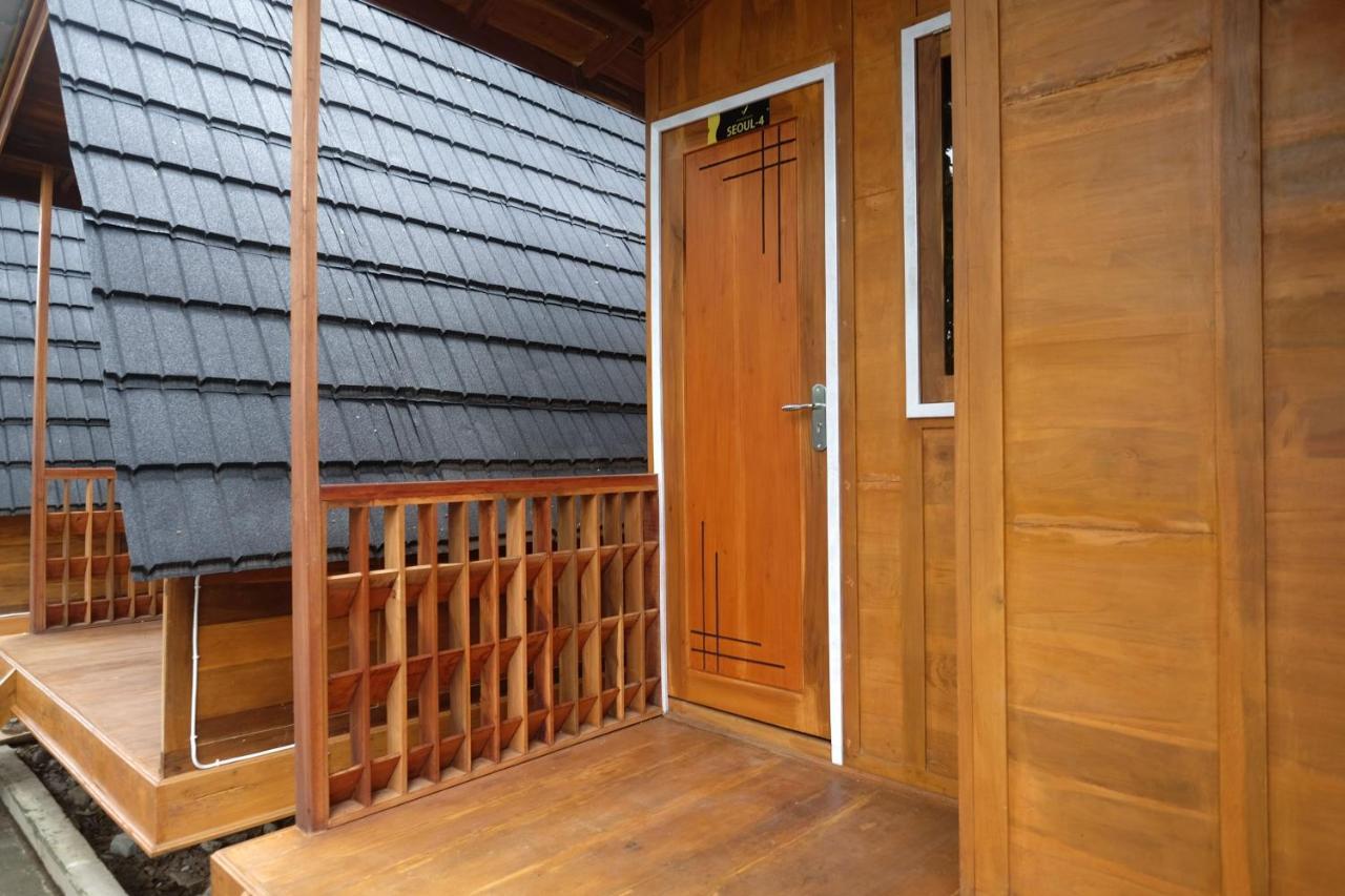Urbanview Villa Lukulo Kebumen By Reddoorz Экстерьер фото